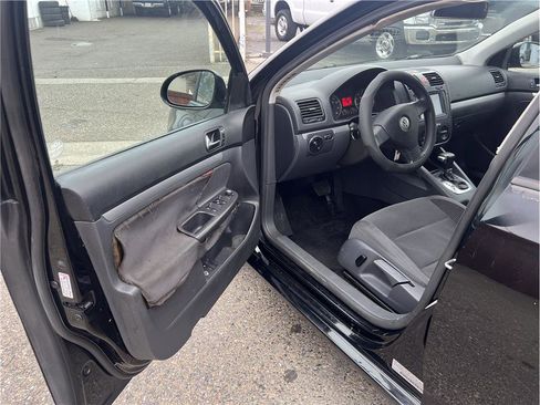 Used 2009 Volkswagen Jetta S image 10