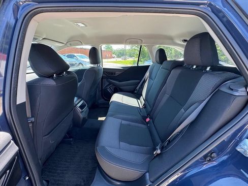 Used 2023 Subaru Outback AWD/4WD image 11