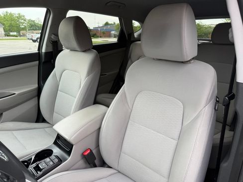 Used 2021 Hyundai Tucson Value FWD image 11