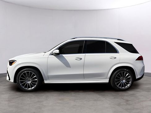 Certified 2026 Mercedes-Benz GLE 450 4MATIC image 3
