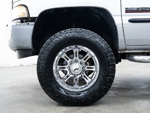 Used 1999 Dodge Ram 2500 Truck 4x4 Quad Cab image 7