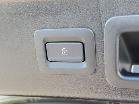 New 2026 MAZDA CX-30 AWD 2.5 S image 9