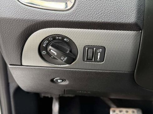 Used 2020 Dodge Durango GT AWD/4WD image 23