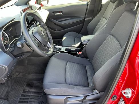 Used 2022 Toyota Corolla SE FWD image 11