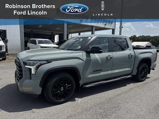 Used 2025 Toyota Tundra Limited RWD video 1