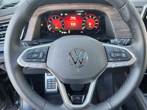 New 2026 Volkswagen Atlas SEL Premium R-Line AWD/4WD image 10