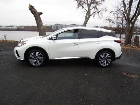 Used 2021 Nissan Murano SL image 3