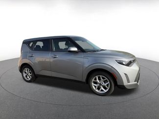 Used 2025 Kia Soul LX w/ LX Technology Package FWD video 2
