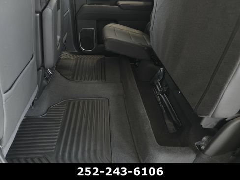 Used 2025 Chevrolet Silverado 2500 LT AWD/4WD image 29