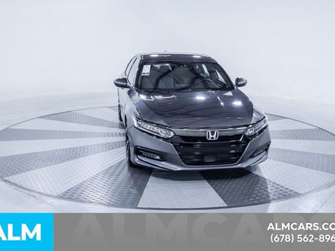 Used 2018 Honda Accord Sport image 15