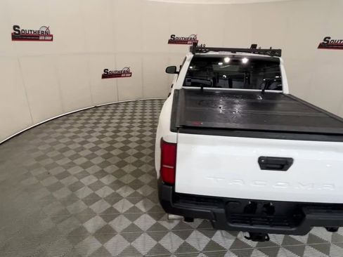 Used 2024 Toyota Tacoma SR image 19