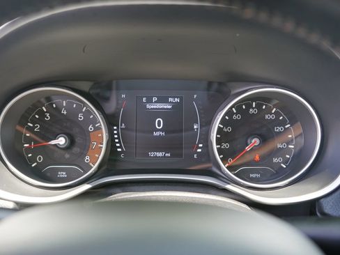 Used 2020 Jeep Compass Latitude w/ Cold Weather Group AWD/4WD image 18