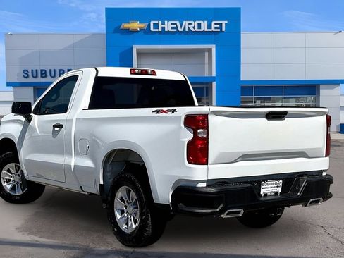 Used 2025 Chevrolet Silverado 1500 W/T w/ WT Value Package AWD/4WD image 3