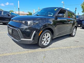 Used 2025 Kia Soul LX w/ LX Technology Package FWD video 1