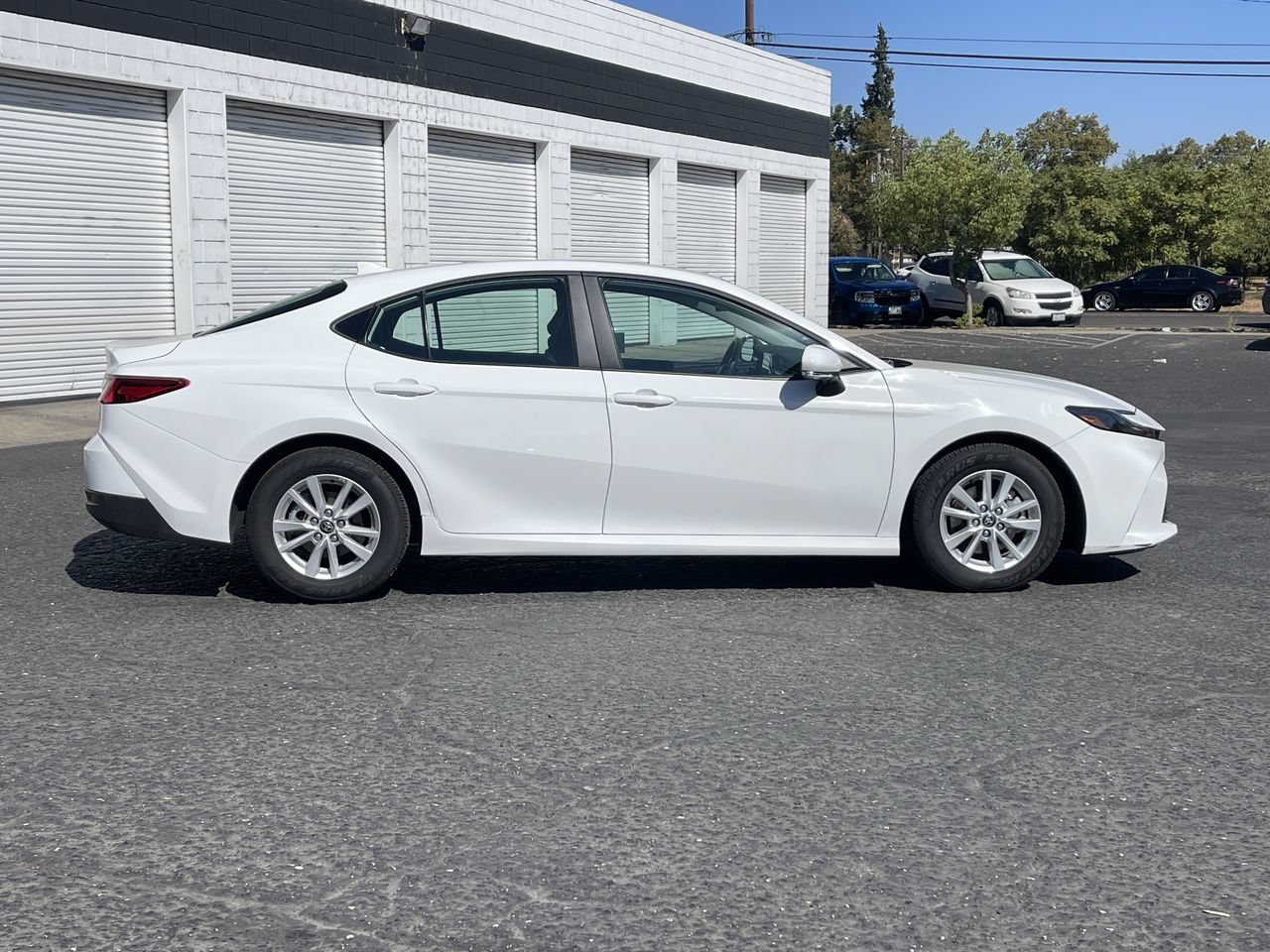 Used 2025 Toyota Camry LE w/ Convenience Package FWD image 36