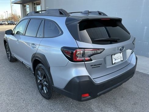 Certified 2024 Subaru Outback Onyx Edition image 2