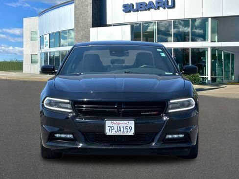 Used 2015 Dodge Charger R/T w/ Premium Group RWD image 10