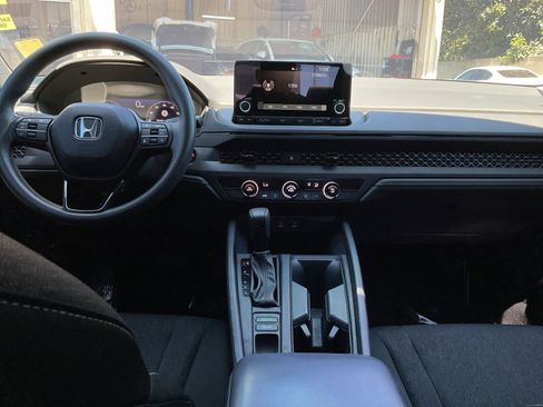 Used 2023 Honda Accord LX image 16