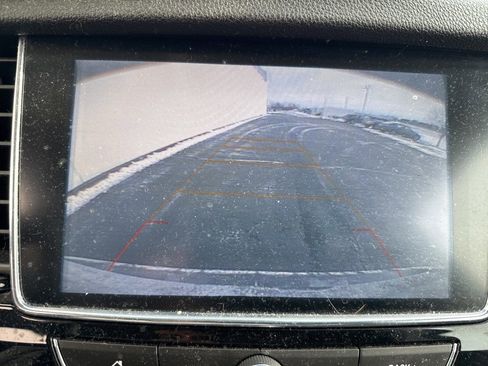 Used 2018 Buick Encore Preferred image 13