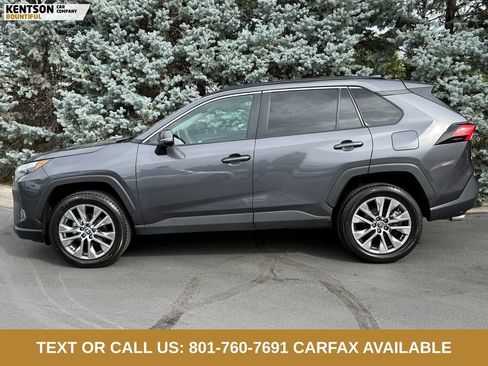 Used 2023 Toyota RAV4 XLE Premium AWD/4WD image 4