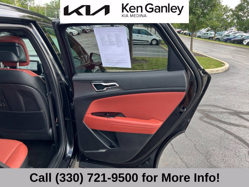 Certified 2024 Kia Sportage SX AWD/4WD image 53