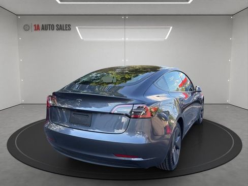 Used 2023 Tesla Model 3 Standard Range RWD image 5