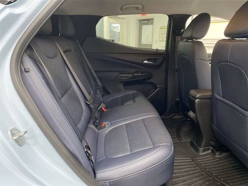 Used 2022 Chevrolet Bolt EUV Premier image 18