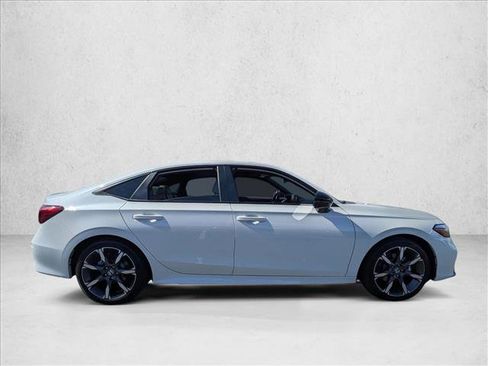 Certified 2025 Honda Civic Sport Touring image 4