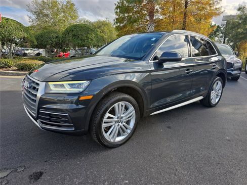 Used 2018 Audi Q5 2.0T Premium Plus w/ Premium Plus Package image 7