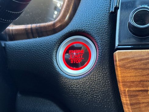 Used 2022 Honda CR-V Touring image 34