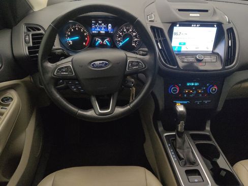 Used 2017 Ford Escape SE w/ SE Leather Comfort Package FWD image 22