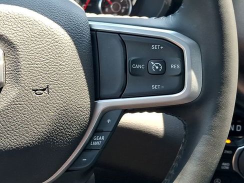 Used 2023 RAM 1500 Big Horn AWD/4WD image 21