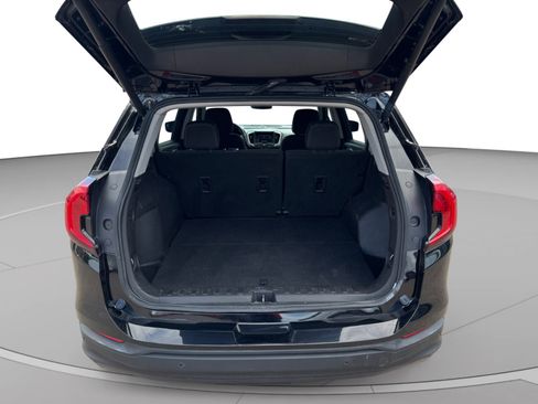 Used 2022 GMC Terrain SLE w/ Driver Convenience Package FWD image 19