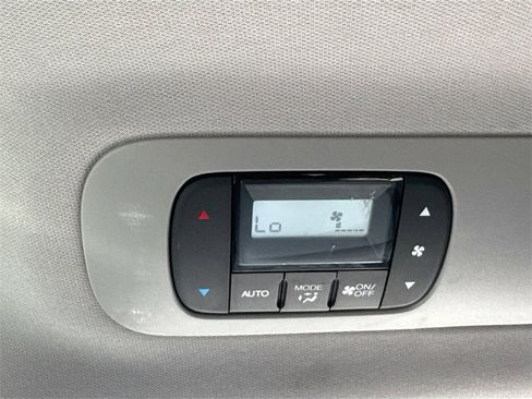 Used 2022 Honda Odyssey Elite image 27