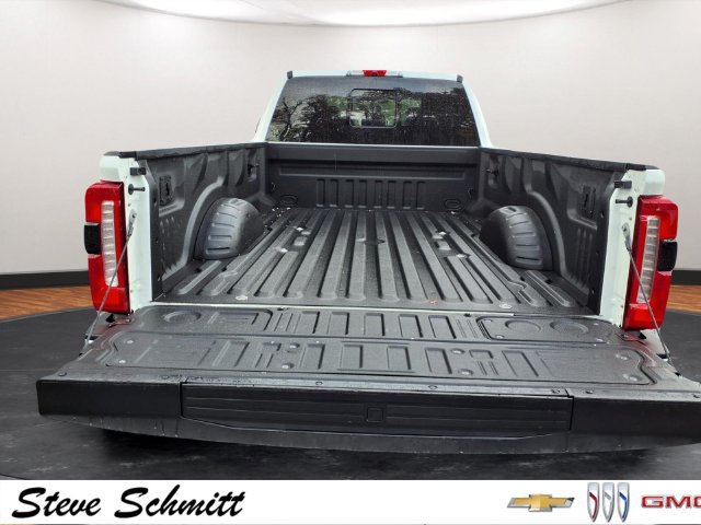 Used 2023 Ford F250 Lariat w/ Lariat Ultimate Package AWD/4WD image 22
