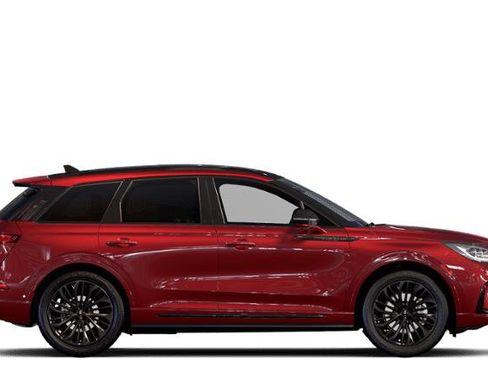New 2026 Lincoln Corsair Reserve w/ Jet Appearance Package FWD image 5