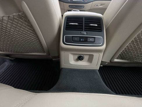 Used 2018 Audi A4 2.0T Ultra Premium w/ Convenience Package image 21