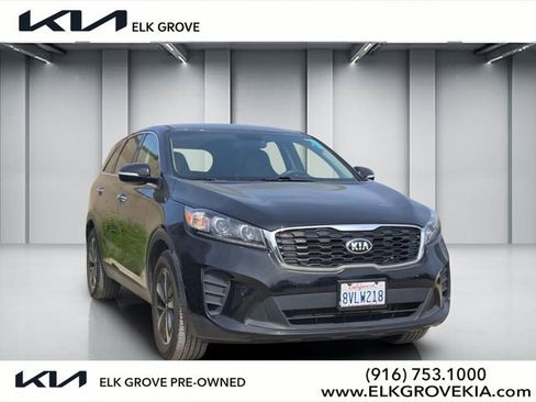 Used 2020 Kia Sorento LX image 1