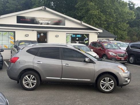 Used 2012 Nissan Rogue SV AWD/4WD image 9