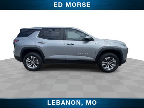 Used 2025 Chevrolet Equinox LT FWD image 9