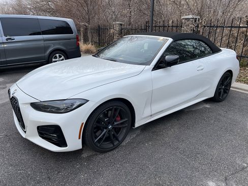 Used 2024 BMW 430i xDrive Convertible w/ M Sport Package image 4