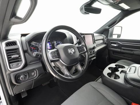 Used 2024 RAM 3500 Big Horn image 10