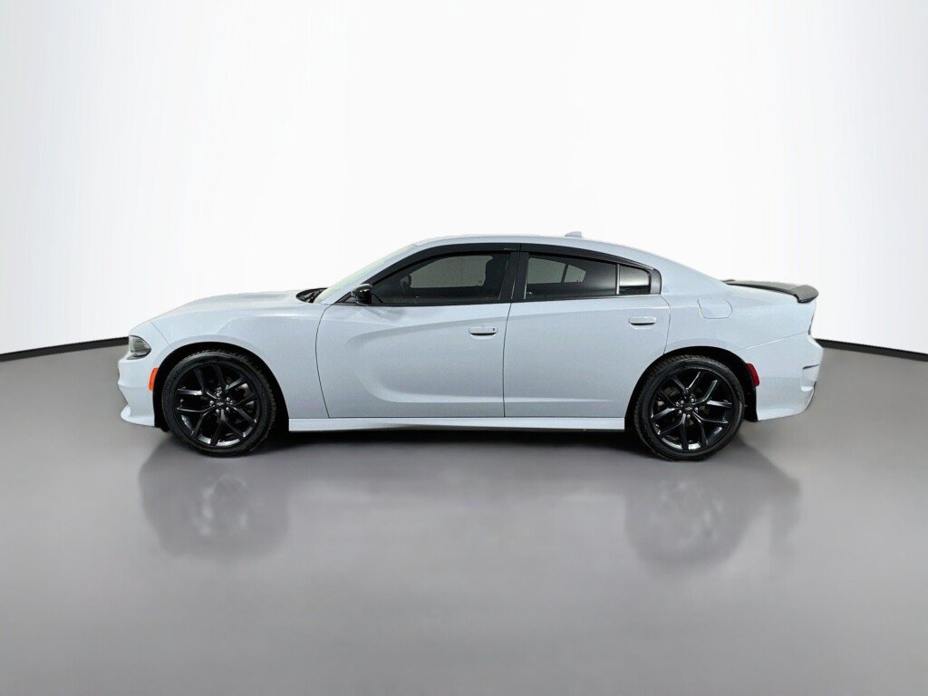 Used 2022 Dodge Charger GT w/ Blacktop Package RWD image 2