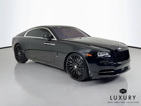 Used 2014 Rolls-Royce Wraith RWD image 3