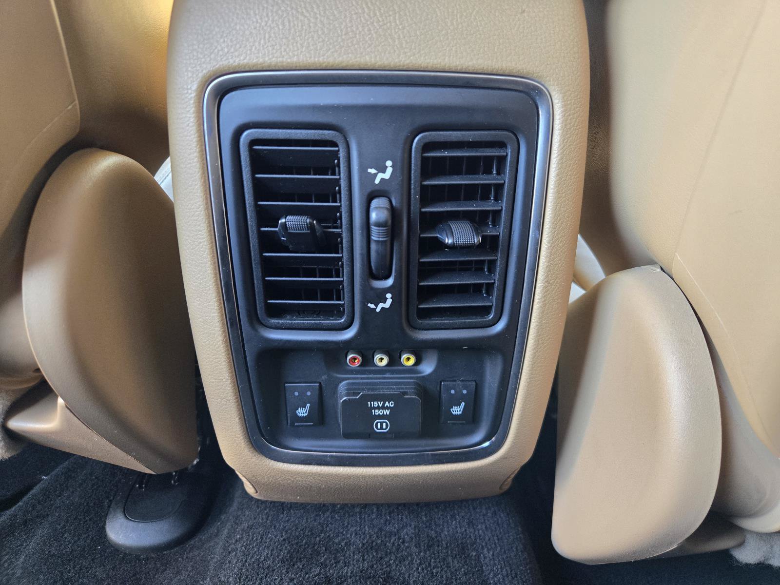 Used 2011 Dodge Durango Citadel w/ Trailer Tow Group IV RWD image 26