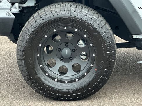 Used 2012 Jeep Wrangler Unlimited Sport AWD/4WD image 24