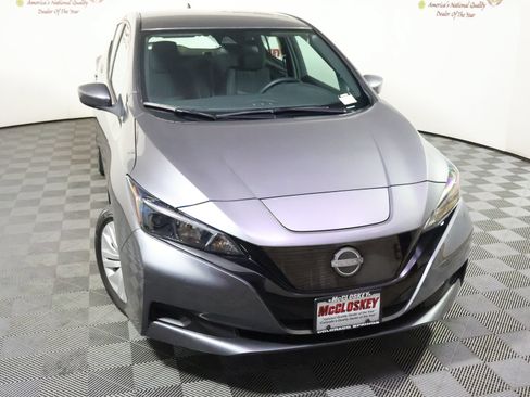 Used 2025 Nissan Leaf S FWD image 16
