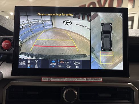 New 2026 Toyota 4Runner TRD Off-Road Premium image 18