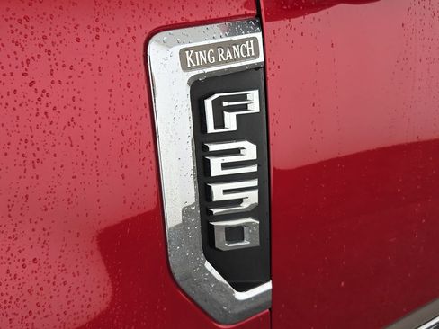 Used 2022 Ford F250 King Ranch w/ King Ranch Ultimate Package AWD/4WD image 38
