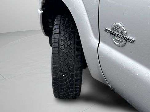 Used 2014 Ford F350 Platinum w/ Snow Plow Prep Package AWD/4WD image 46